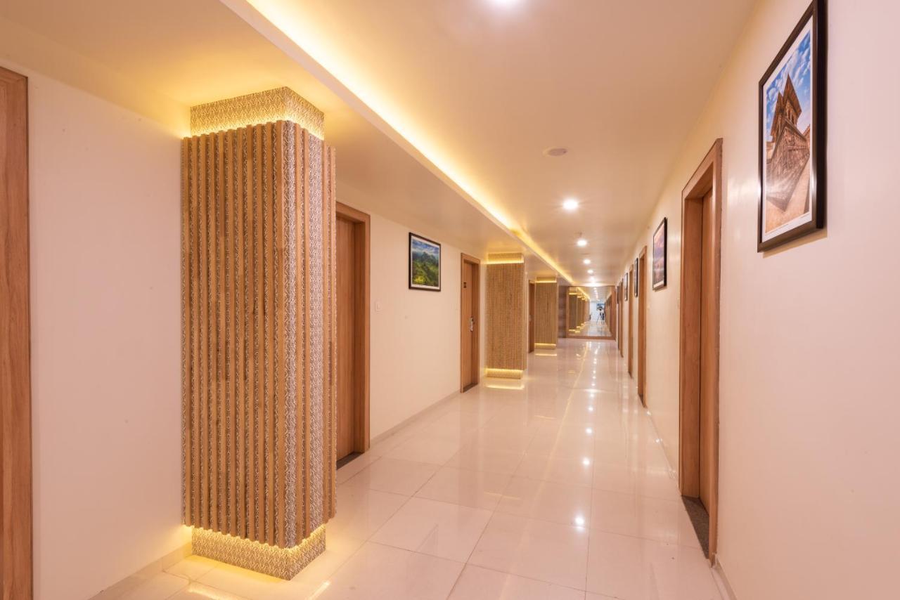 Hotel Drishti,Bhopal Ngoại thất bức ảnh