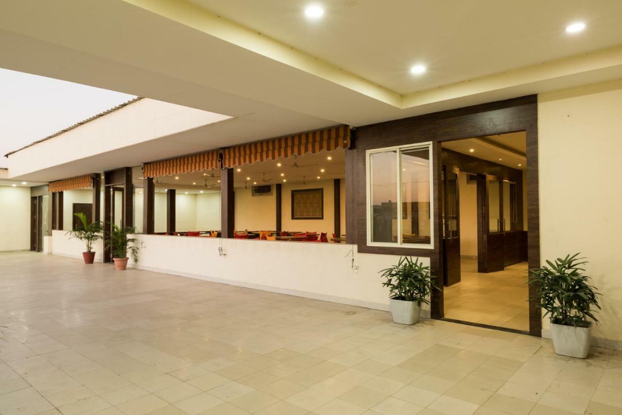 Hotel Drishti,Bhopal Ngoại thất bức ảnh
