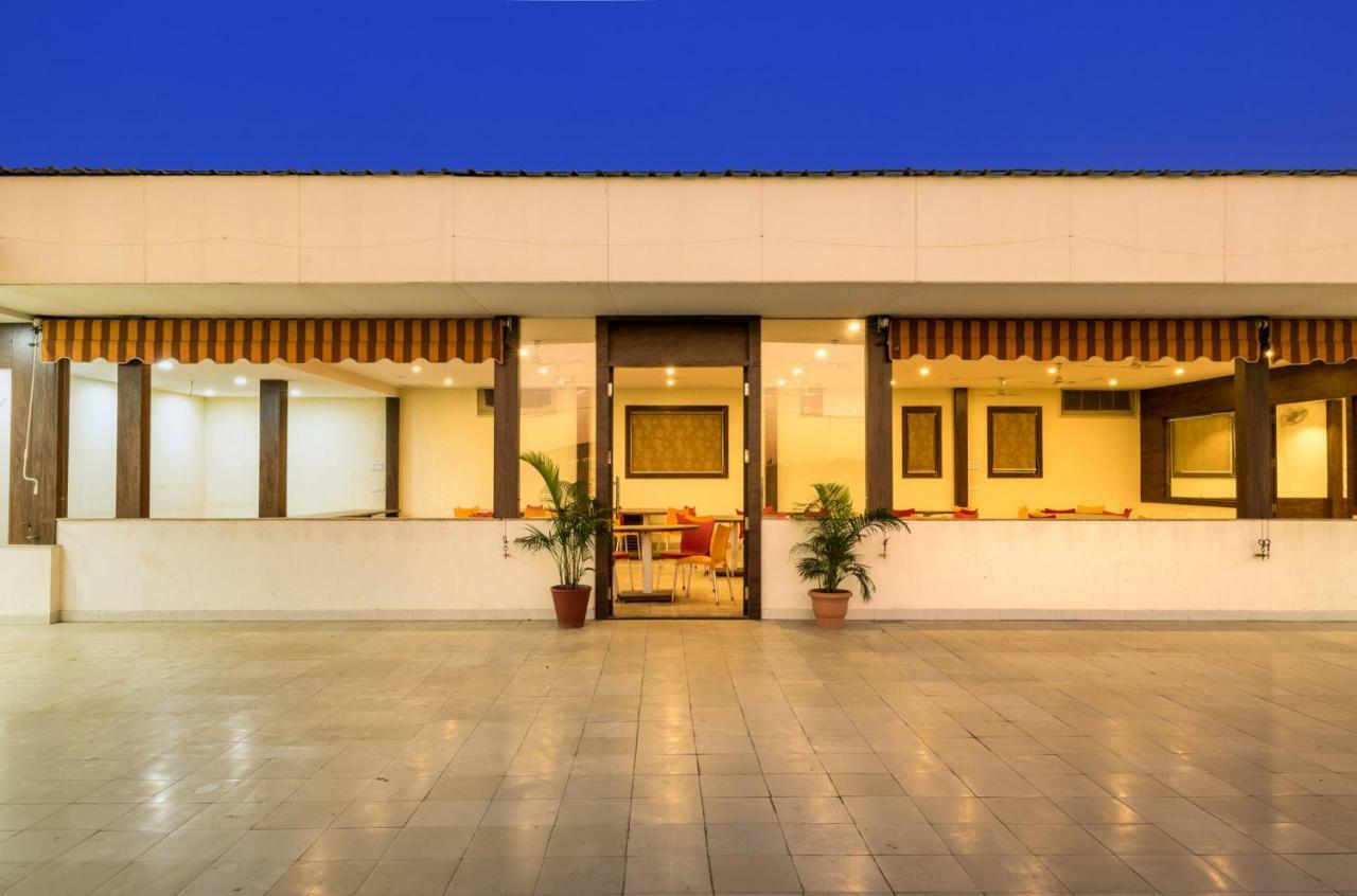 Hotel Drishti,Bhopal Ngoại thất bức ảnh